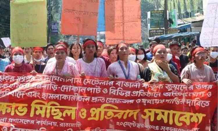 খাগড়াছড়িতে বন্ধ যান চলাচল, রাঙামাটিতে ১৪৪ ধারা প্রত্যাহার