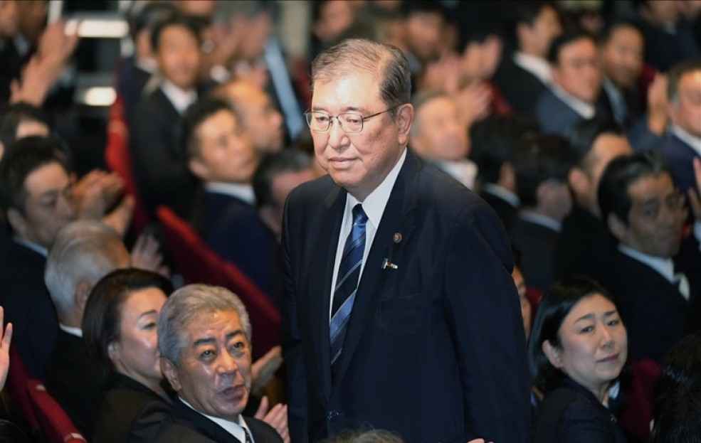 Japan PM Seeks Partners After Ruling Bloc Loses Lower House Majority