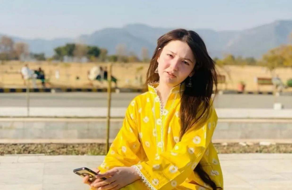 Sana Yousaf: 17-year-old content creator killed in Islamabad